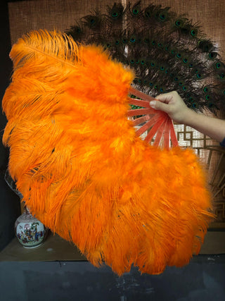 Éventail en plumes d'autruche de marabout orange 21"x 38"