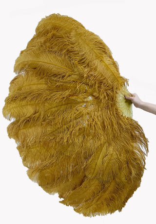 Éventail de plumes d'autruche triple couches de couleur personnalisée 35 "x 63"